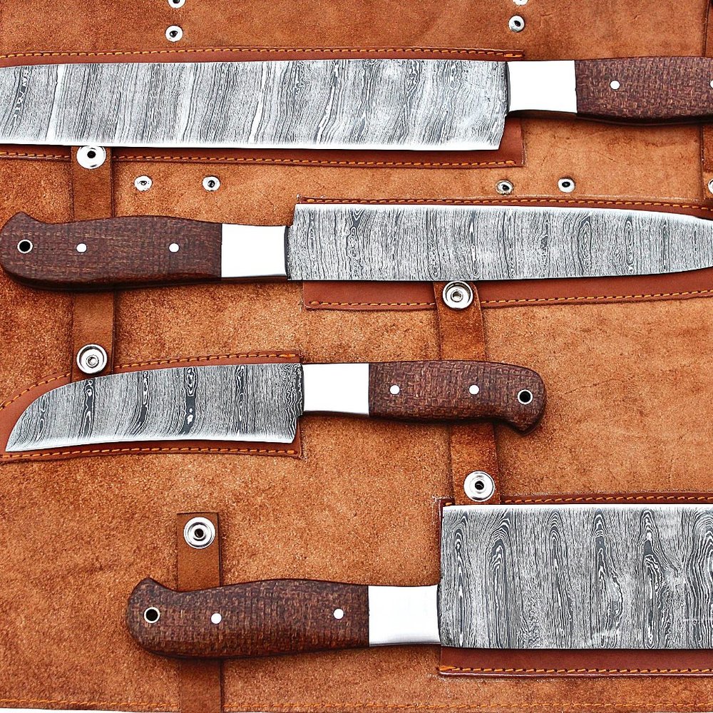 HAND MADE DAMASCUS KITCHEN KNIFE.